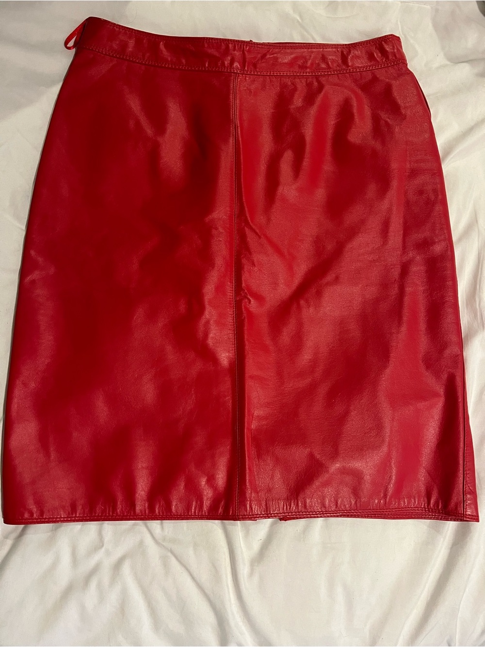 Gorgeous vintage Red Leather Pencil Skirt - fits like a 6